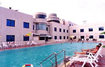 Aile Holiday Hotel جينجيانغ المظهر الخارجي الصورة